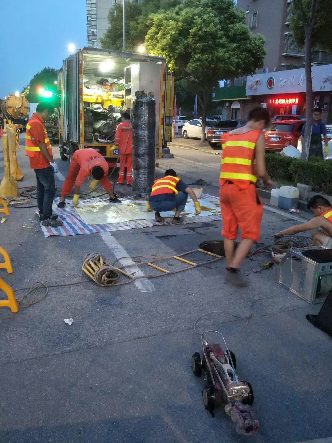 化粪池清理
