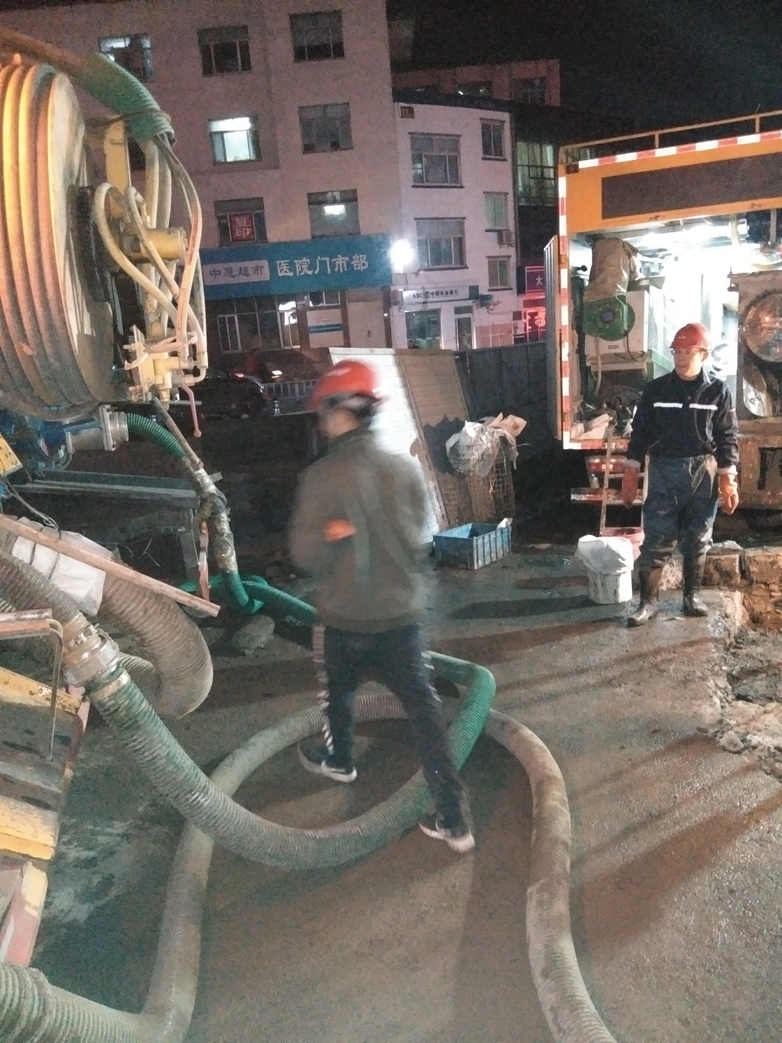 化粪池清理