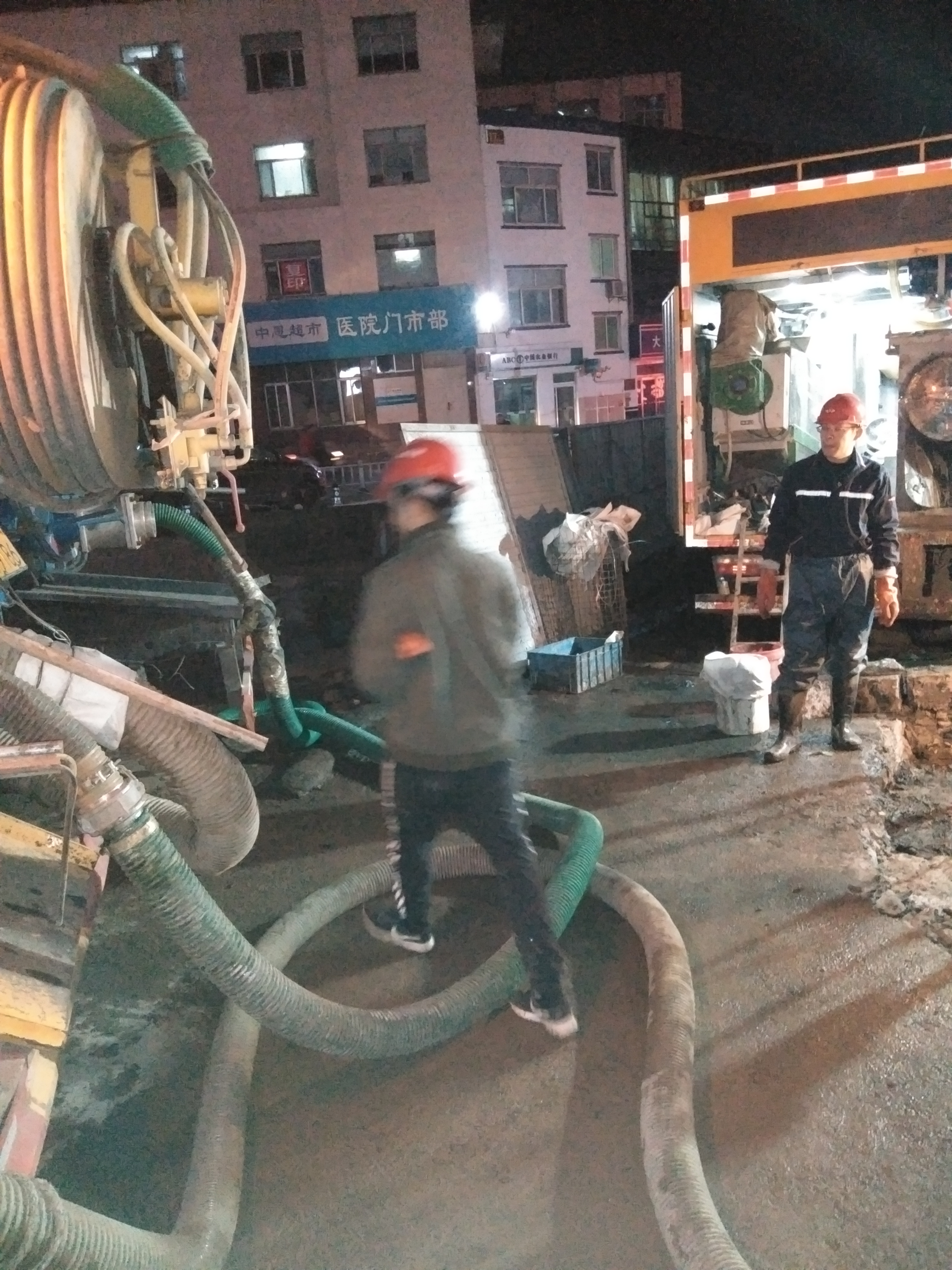 工厂化粪池清理
